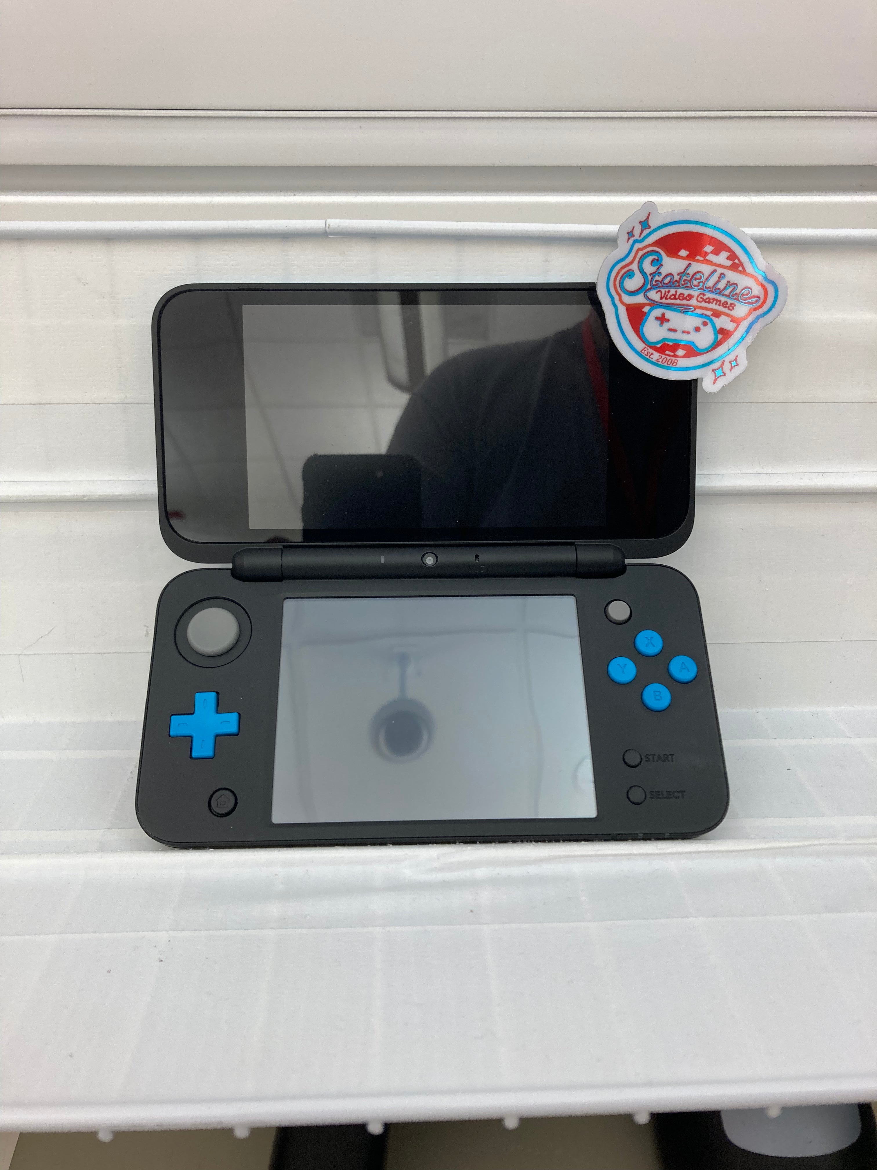 Nintendo *New* 2DS XL Console - Nintendo 3DS – Stateline Video