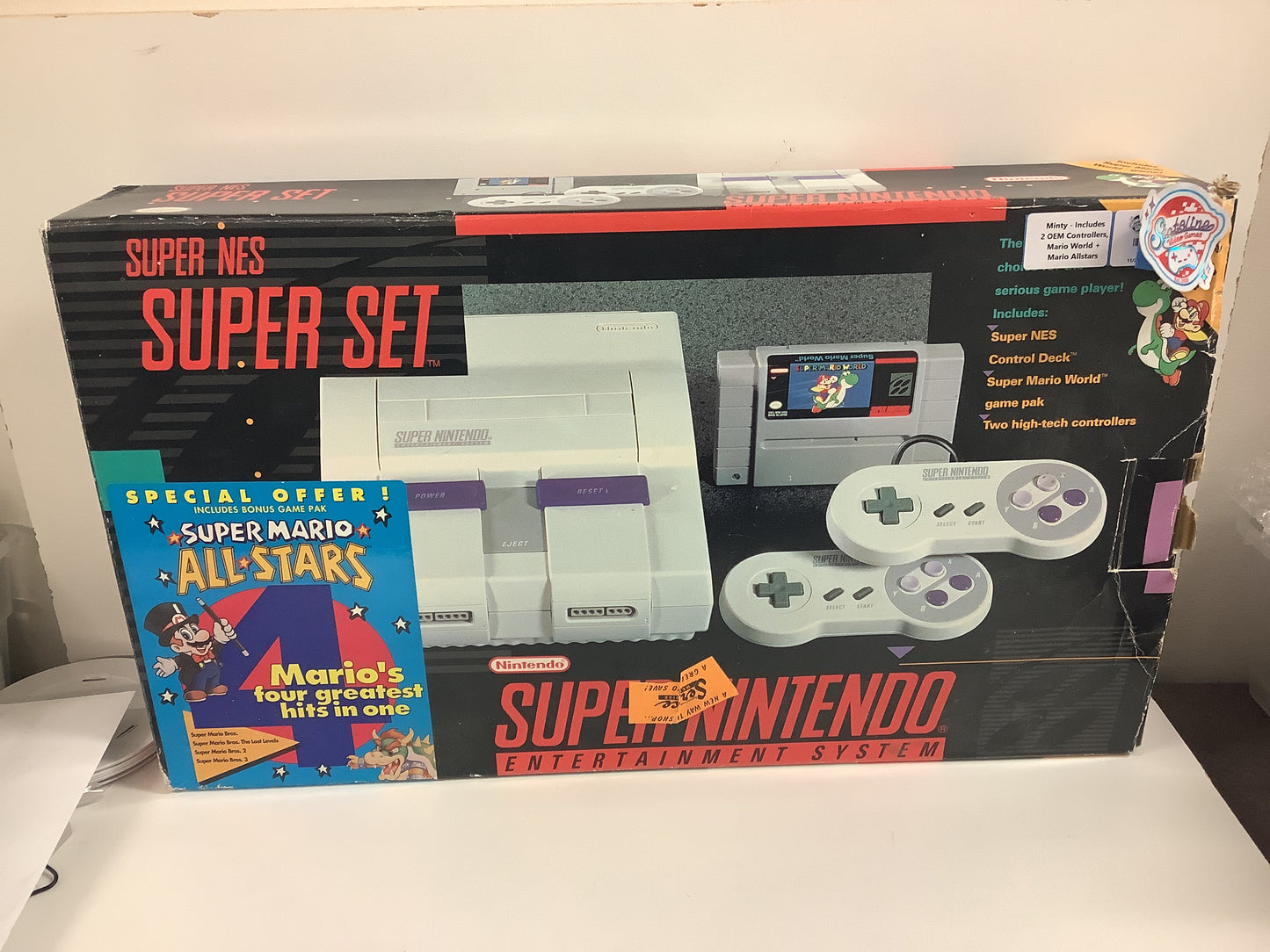Super Nintendo Console - Super Nintendo