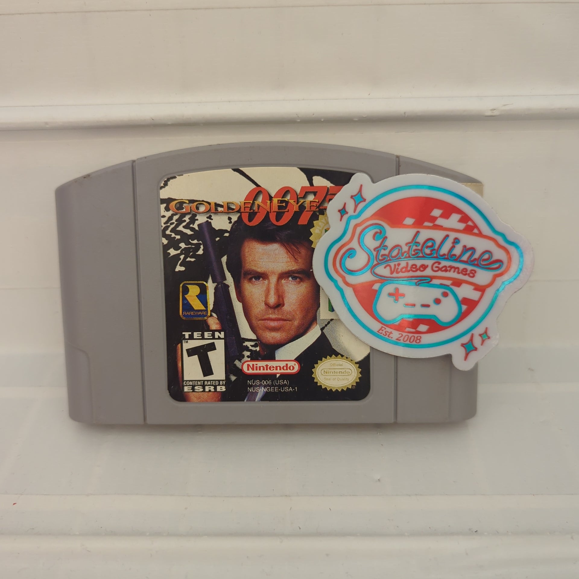 Characters Golden 007 N64 Video Game Goldeneye 64 Game 007