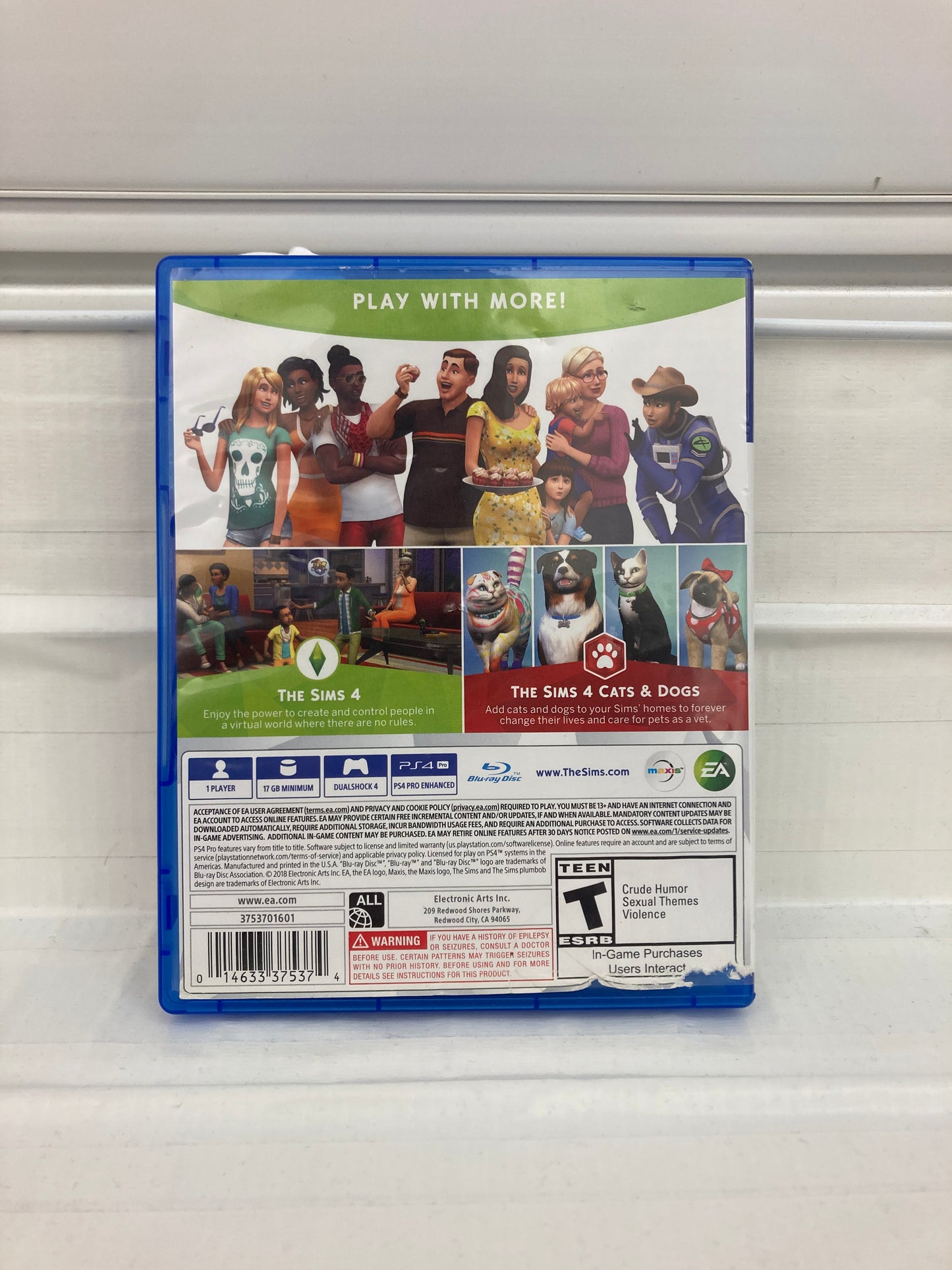 The Sims 4 Plus Cats and Dogs - Playstation 4
