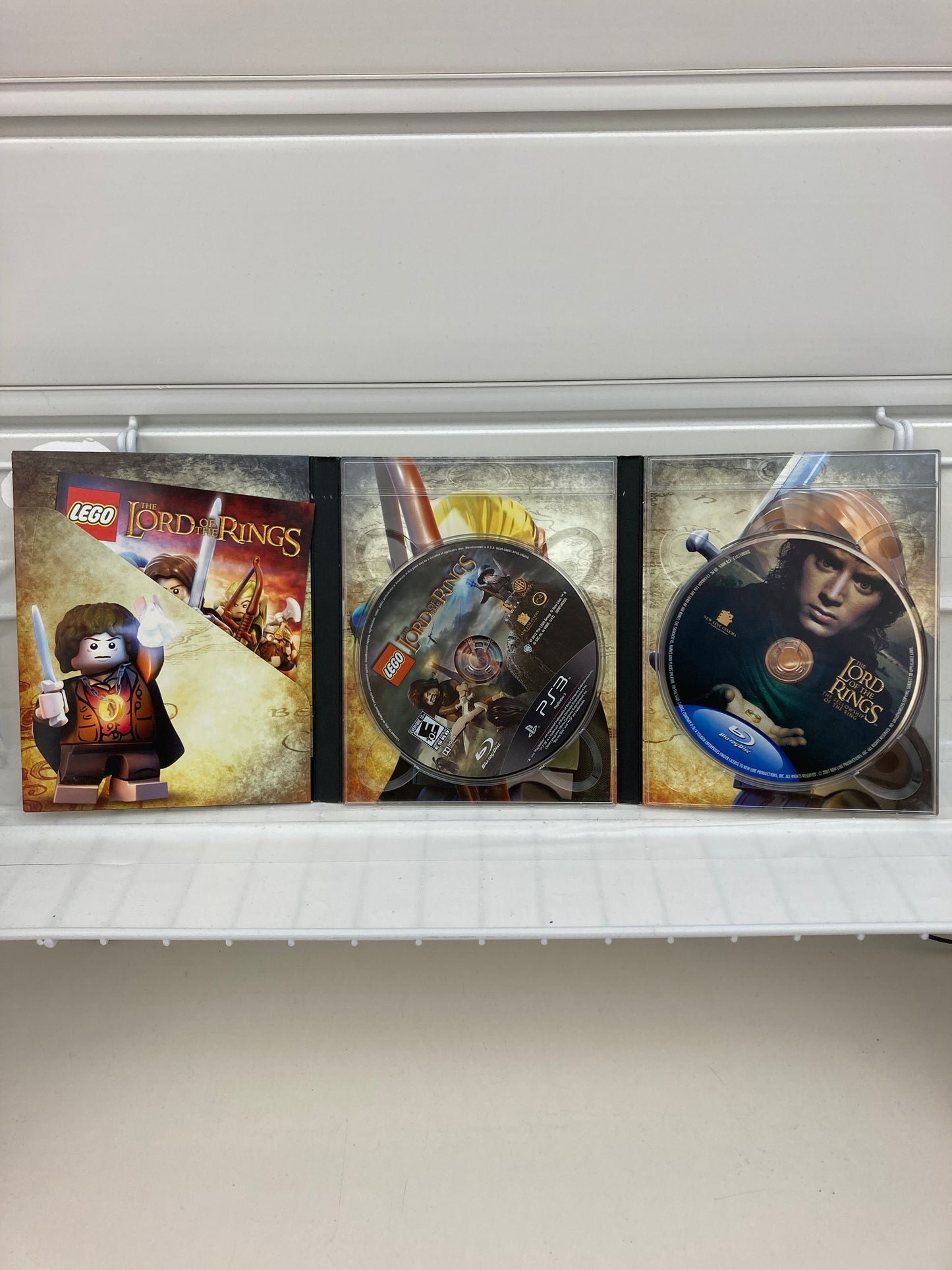 LEGO Lord of The Rings [Blu-Ray Bundle] - Playstation 3