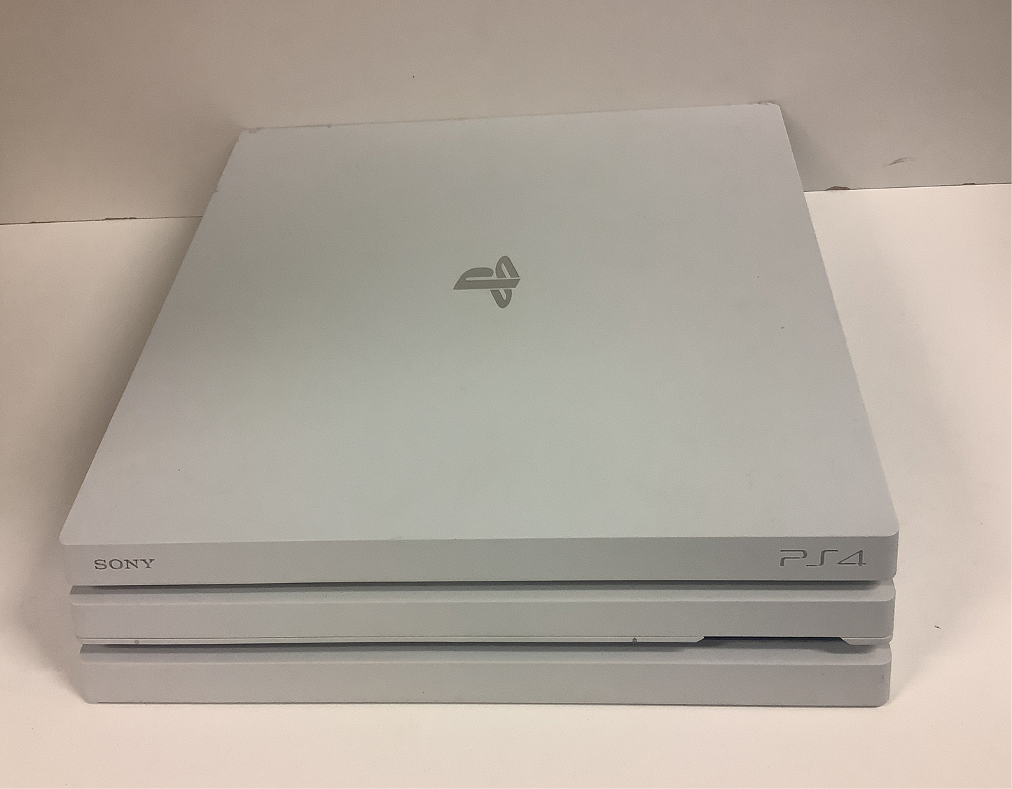 Playstation 4 Console - Playstation 4