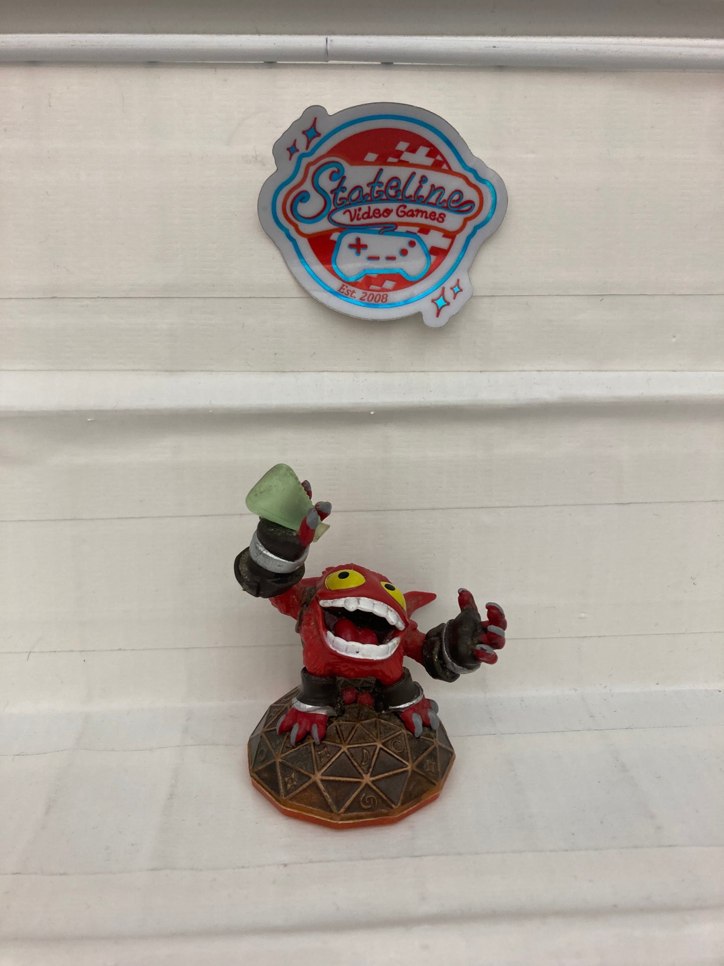 Pop Fizz - Giants, Punch - Skylanders