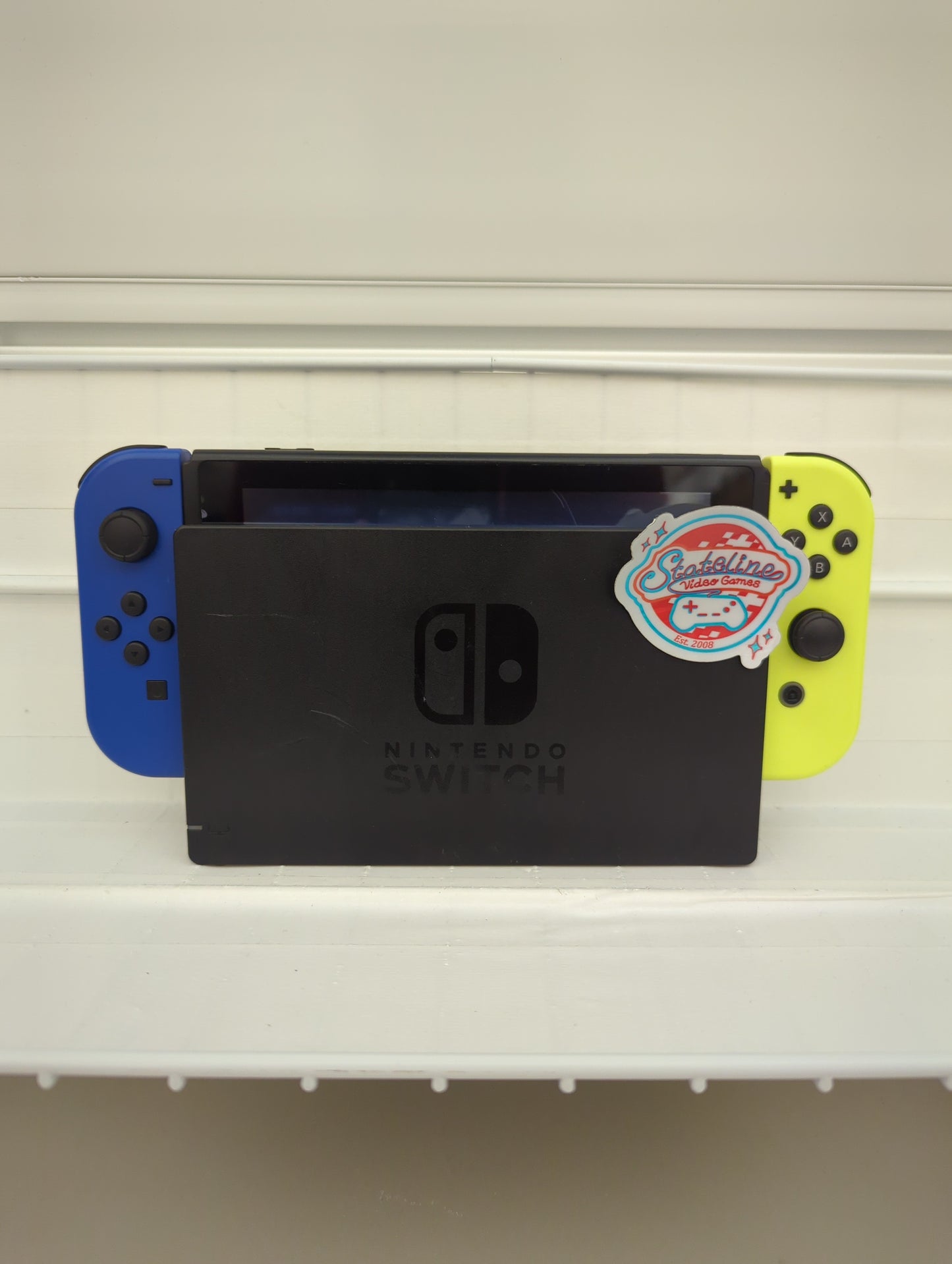 Nintendo Switch Console - Nintendo Switch